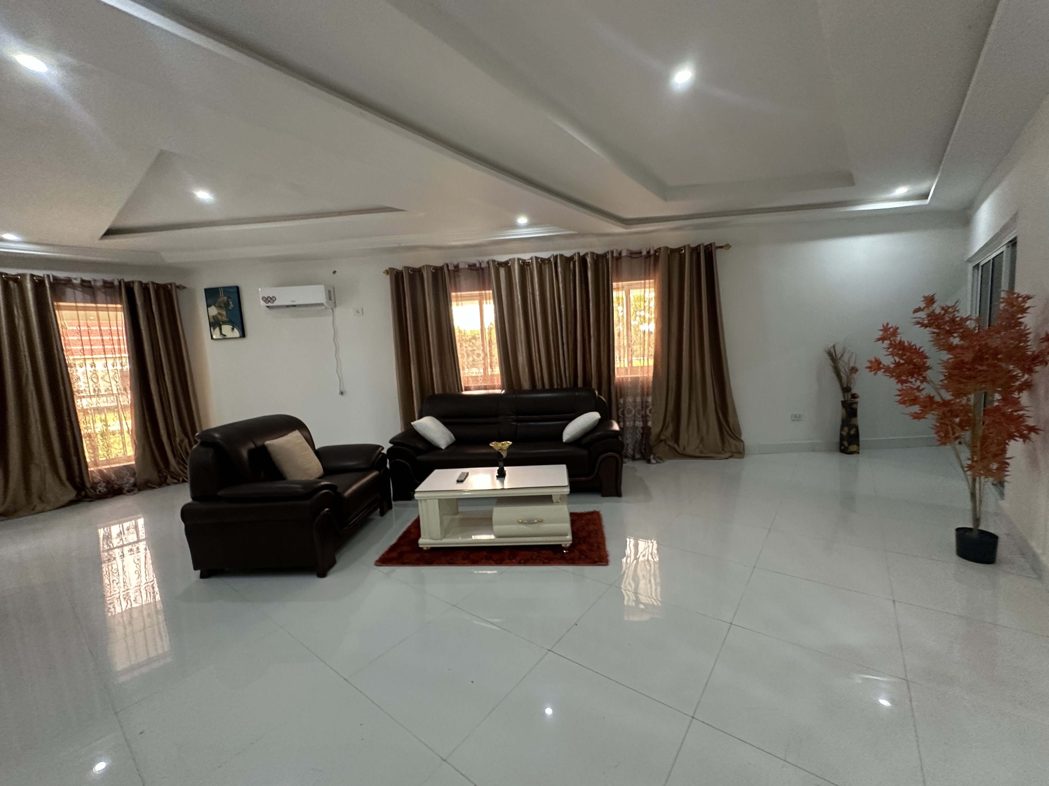 Executive Suite - Bedroom